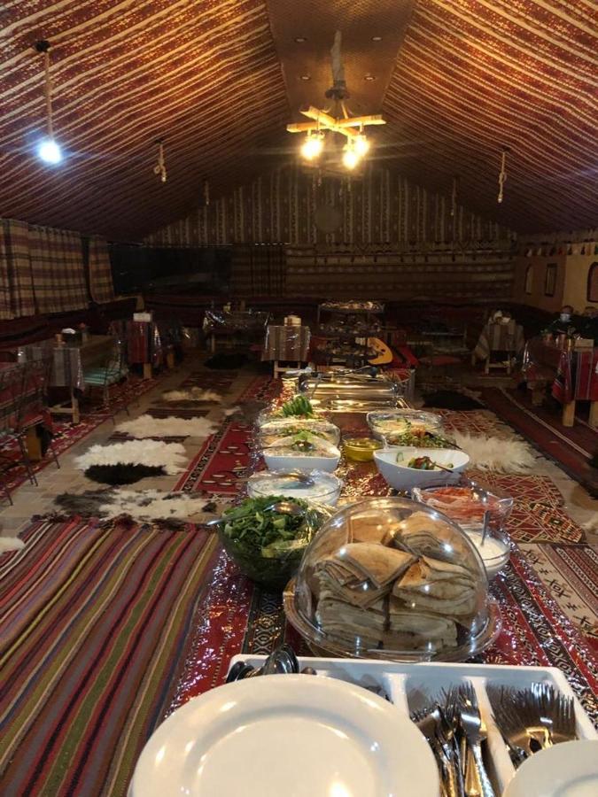 Wadi Rum Starlight Camp Luaran gambar