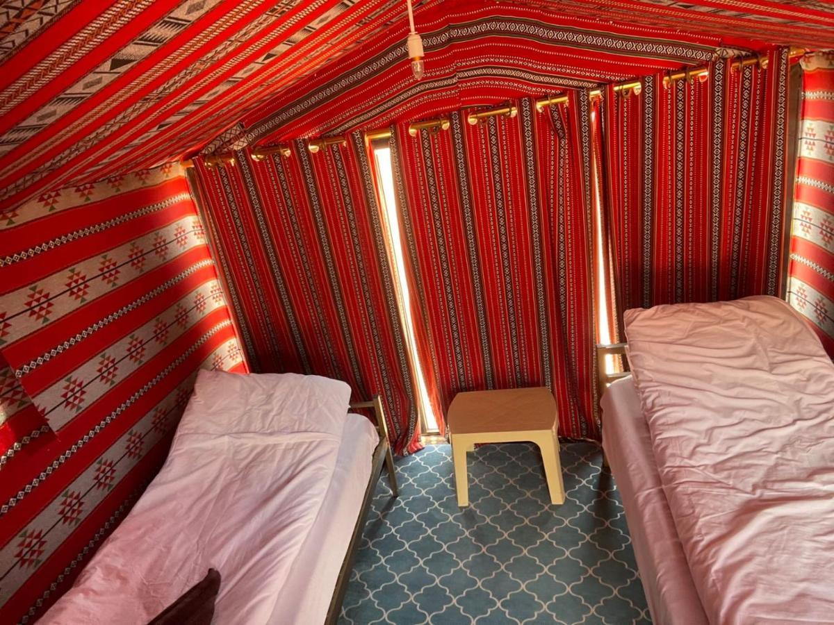 Wadi Rum Starlight Camp Luaran gambar