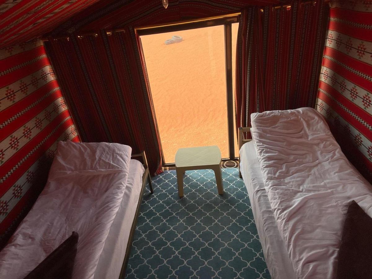 Wadi Rum Starlight Camp Luaran gambar