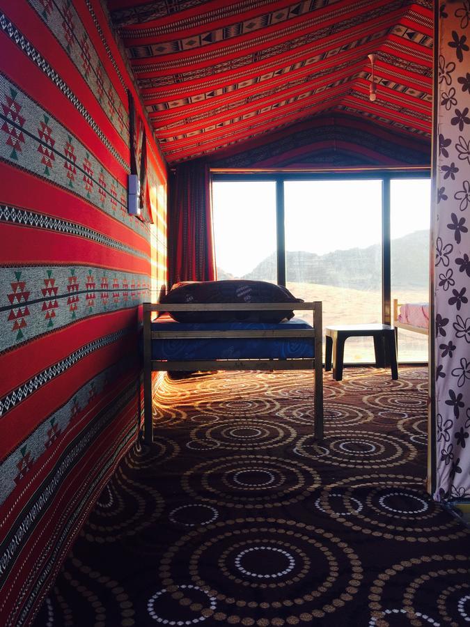 Wadi Rum Starlight Camp Luaran gambar