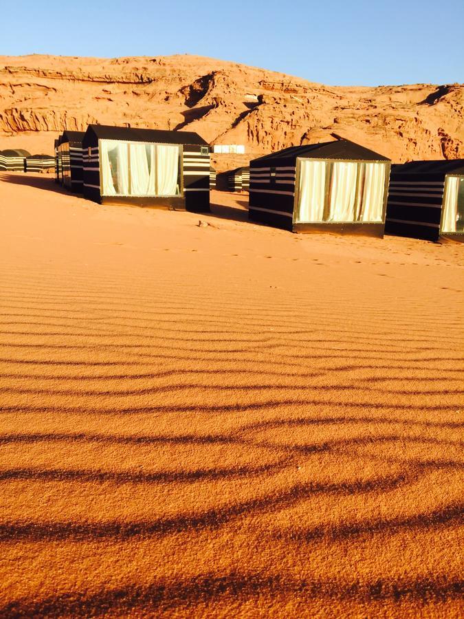 Wadi Rum Starlight Camp Luaran gambar